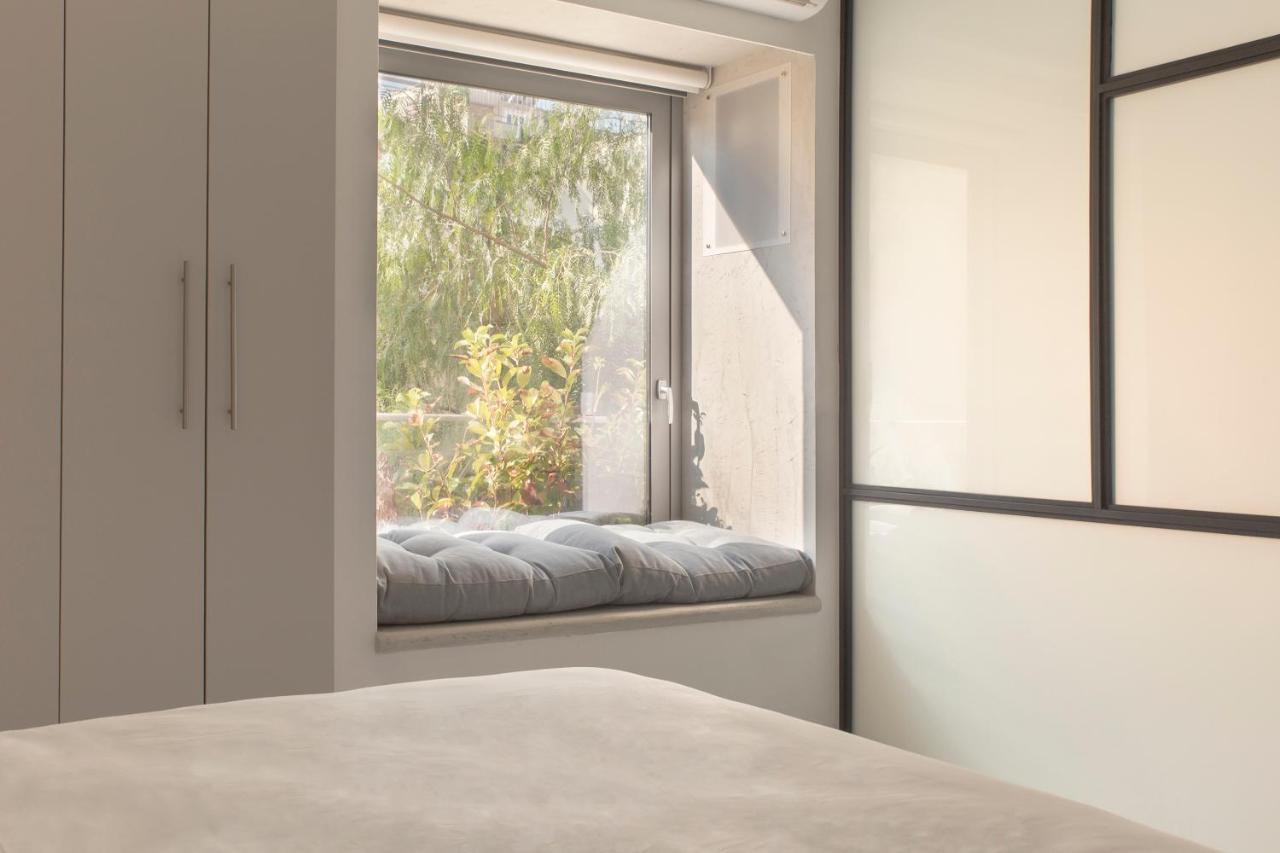 Living Stone Bronze Apartment Athens Ngoại thất bức ảnh