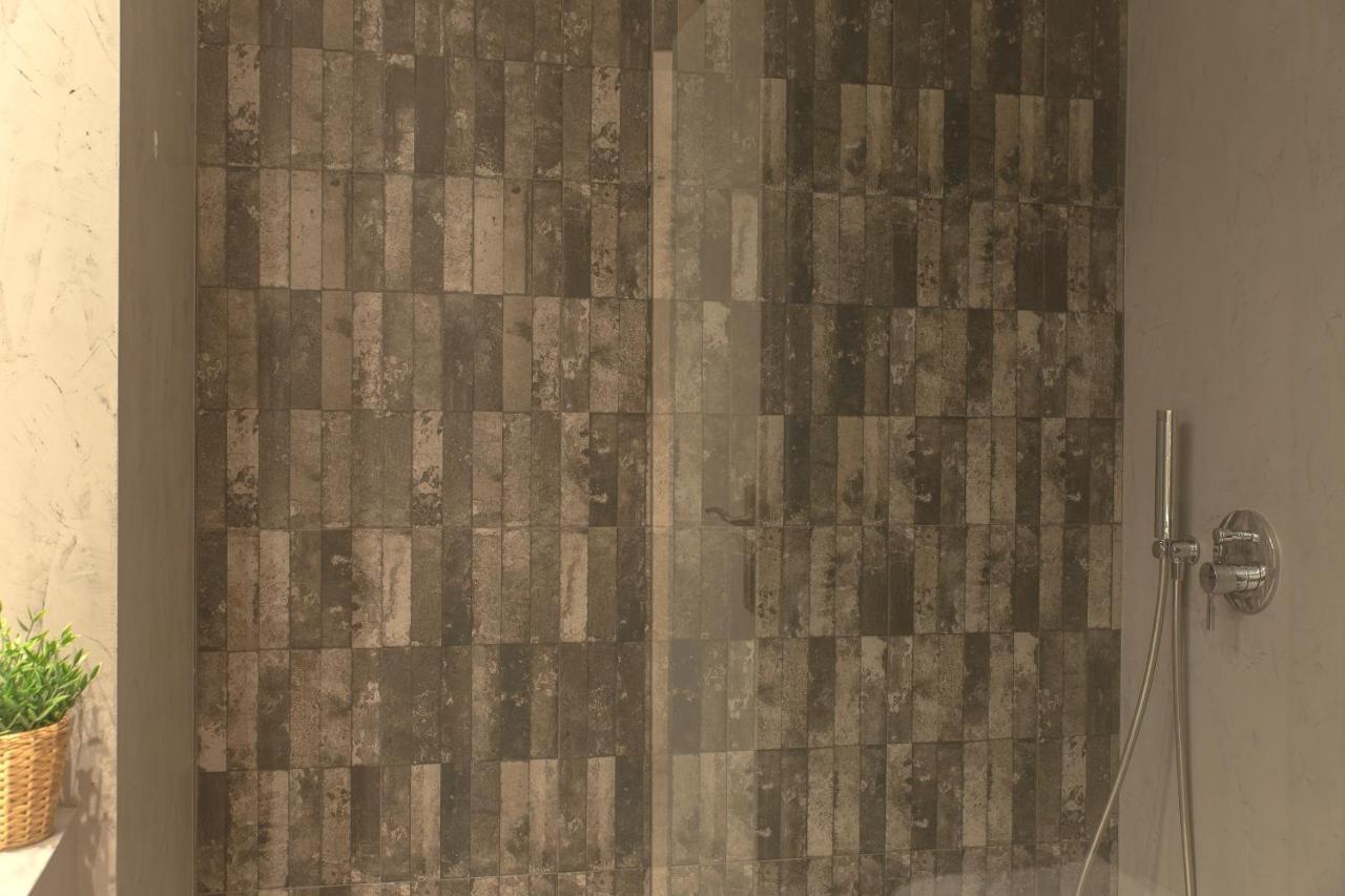 Living Stone Bronze Apartment Athens Ngoại thất bức ảnh